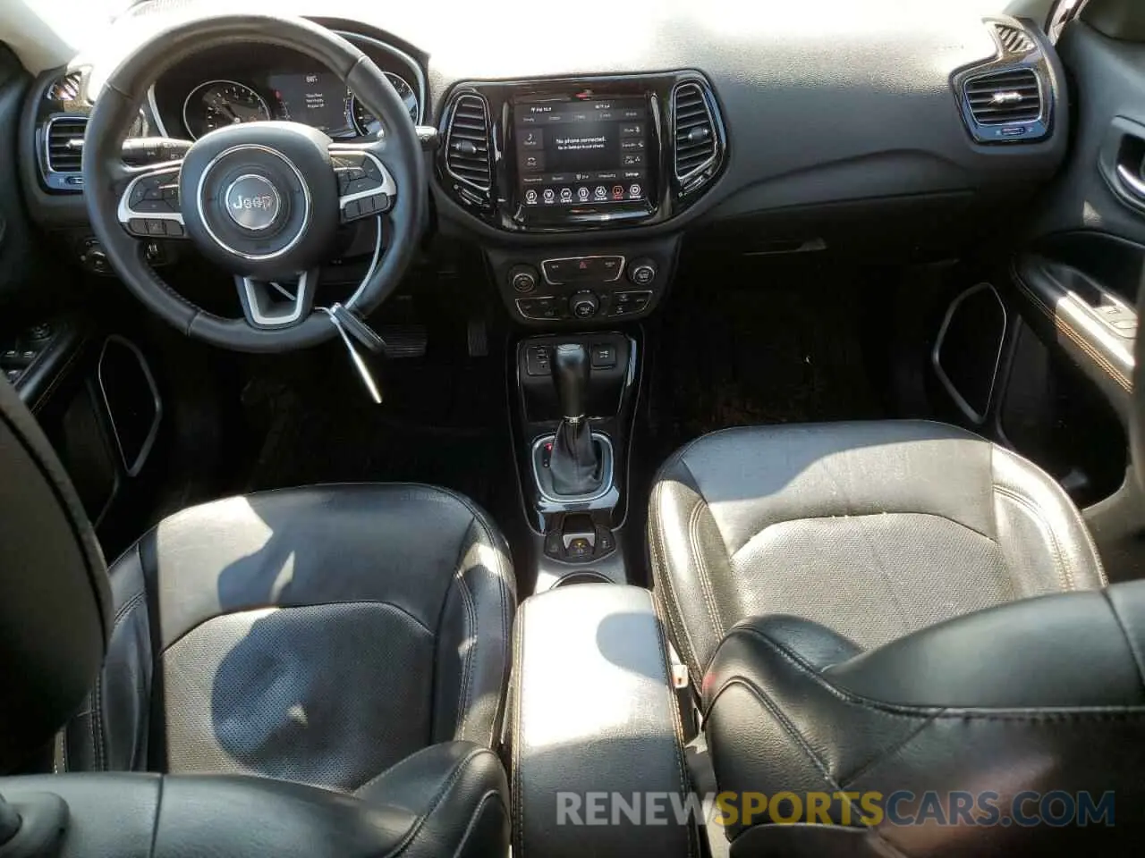 8 Photograph of a damaged car 3C4NJCCB7KT676324 JEEP COMPASS 2019