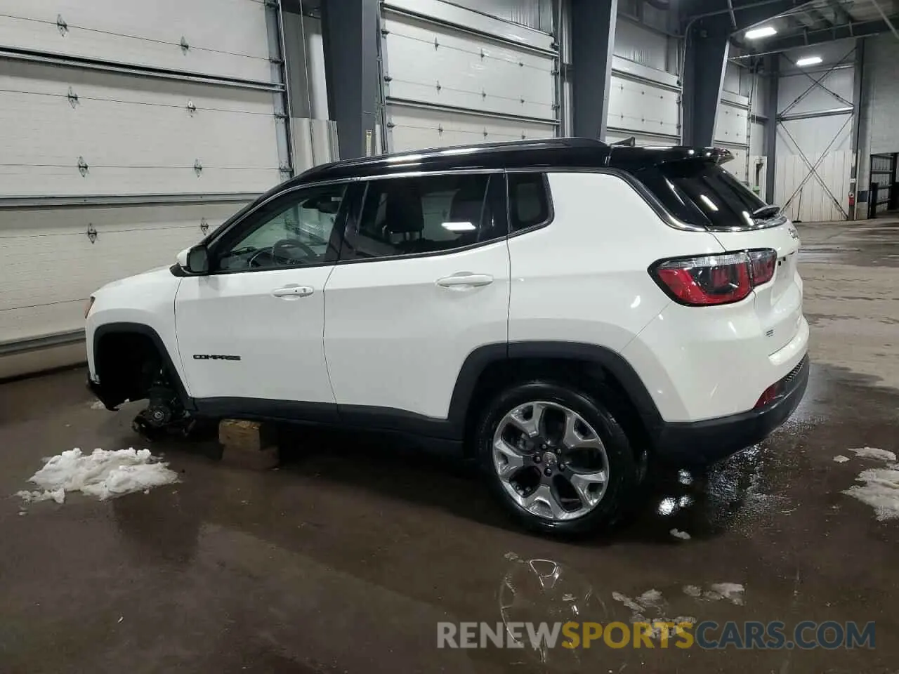 2 Photograph of a damaged car 3C4NJCCB7KT699179 JEEP COMPASS 2019