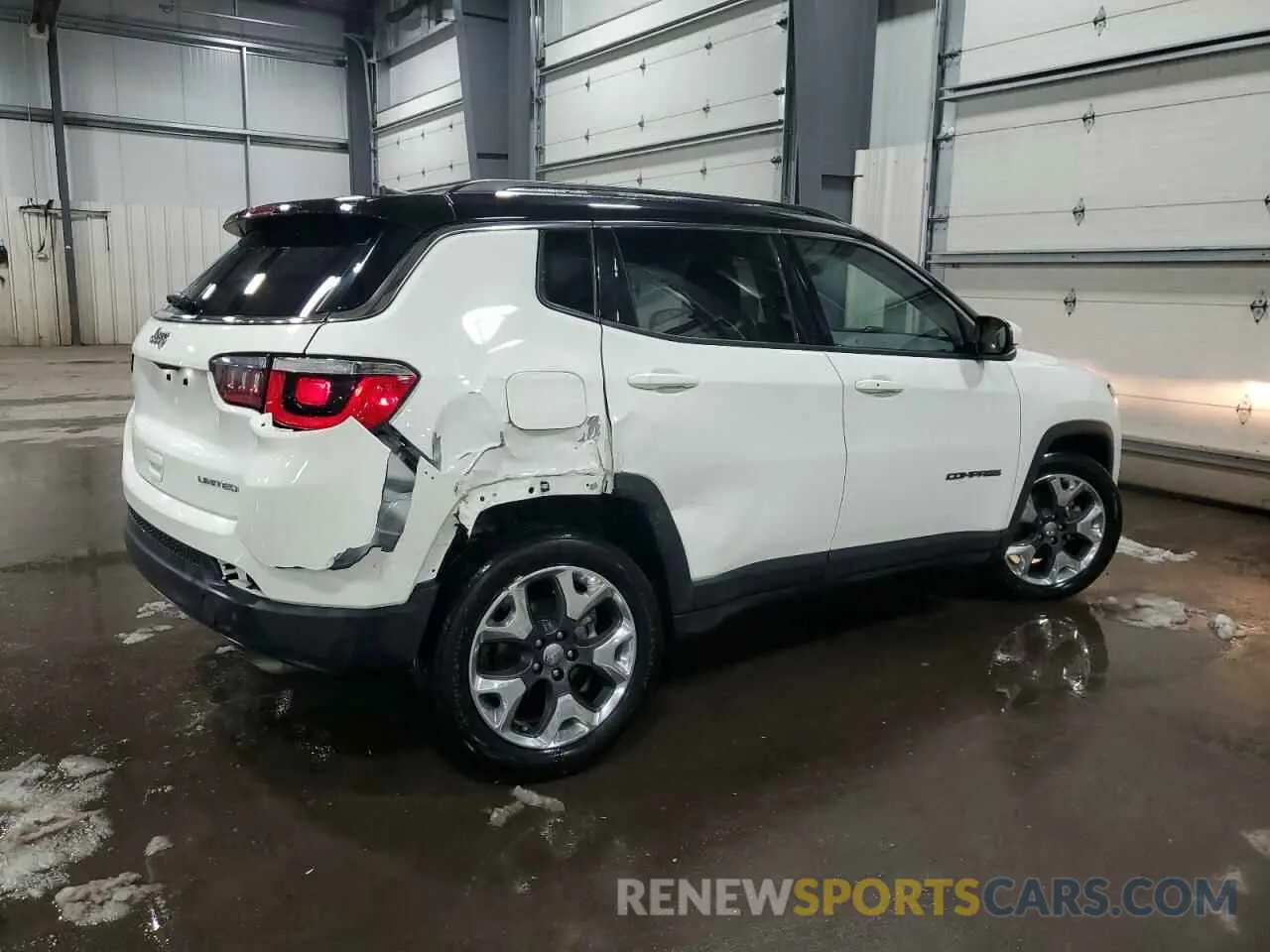 3 Photograph of a damaged car 3C4NJCCB7KT699179 JEEP COMPASS 2019