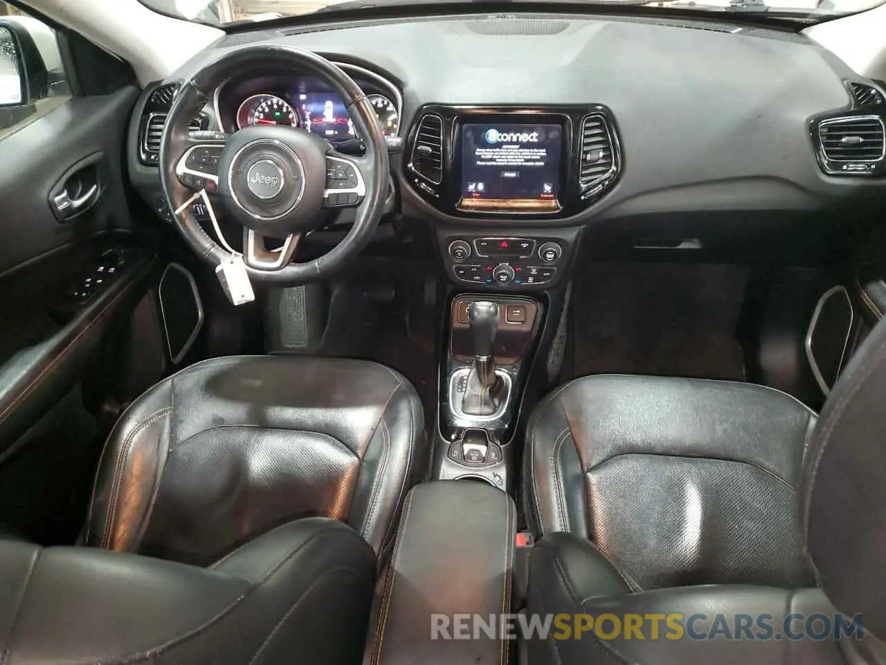 8 Photograph of a damaged car 3C4NJCCB7KT699179 JEEP COMPASS 2019