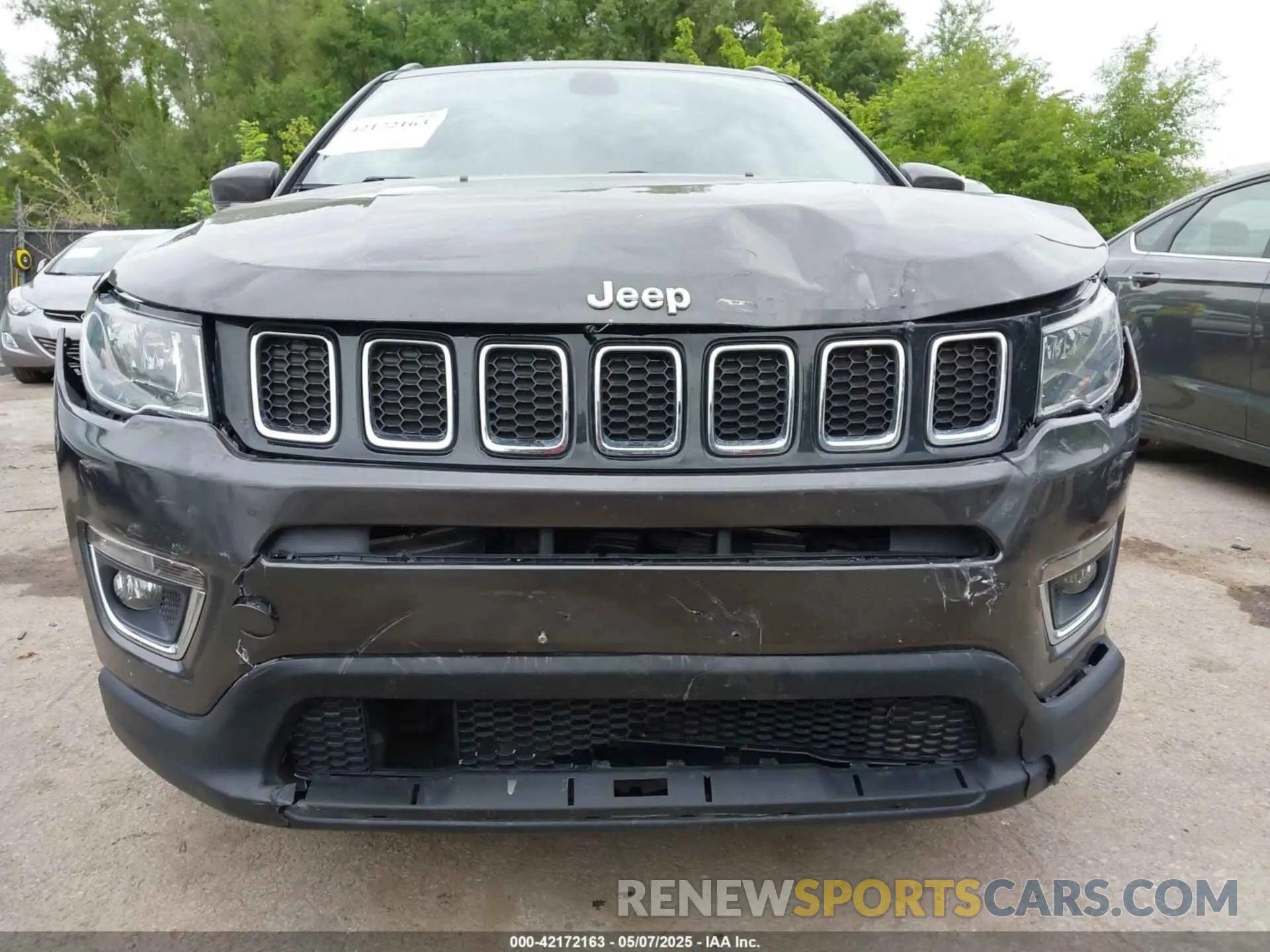 6 Photograph of a damaged car 3C4NJCCB7KT777783 JEEP COMPASS 2019