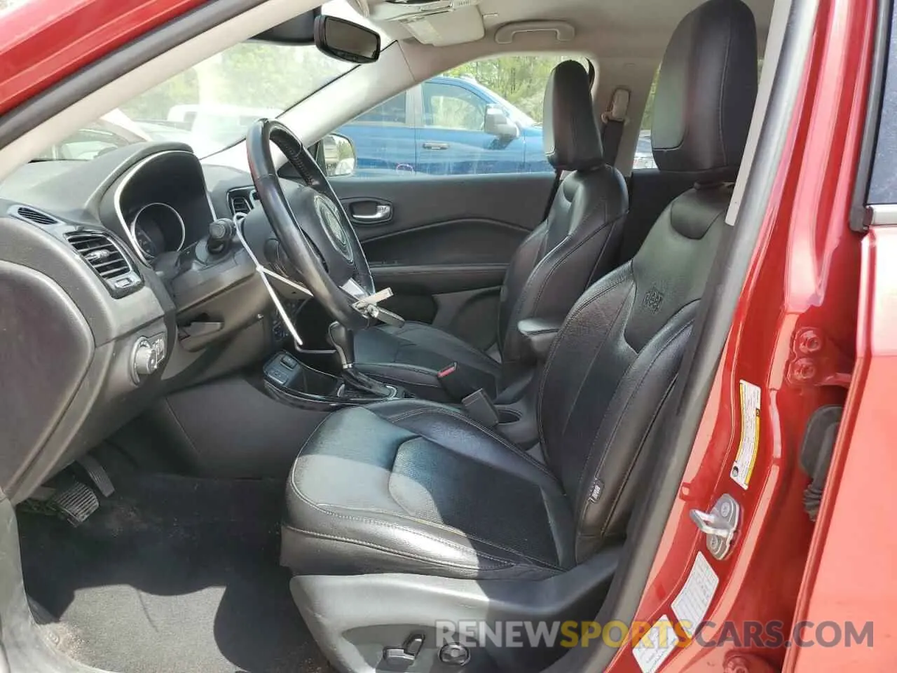 7 Photograph of a damaged car 3C4NJCCB8KT664232 JEEP COMPASS 2019