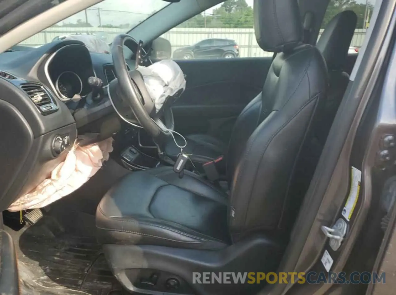 7 Photograph of a damaged car 3C4NJCCB8KT664554 JEEP COMPASS 2019