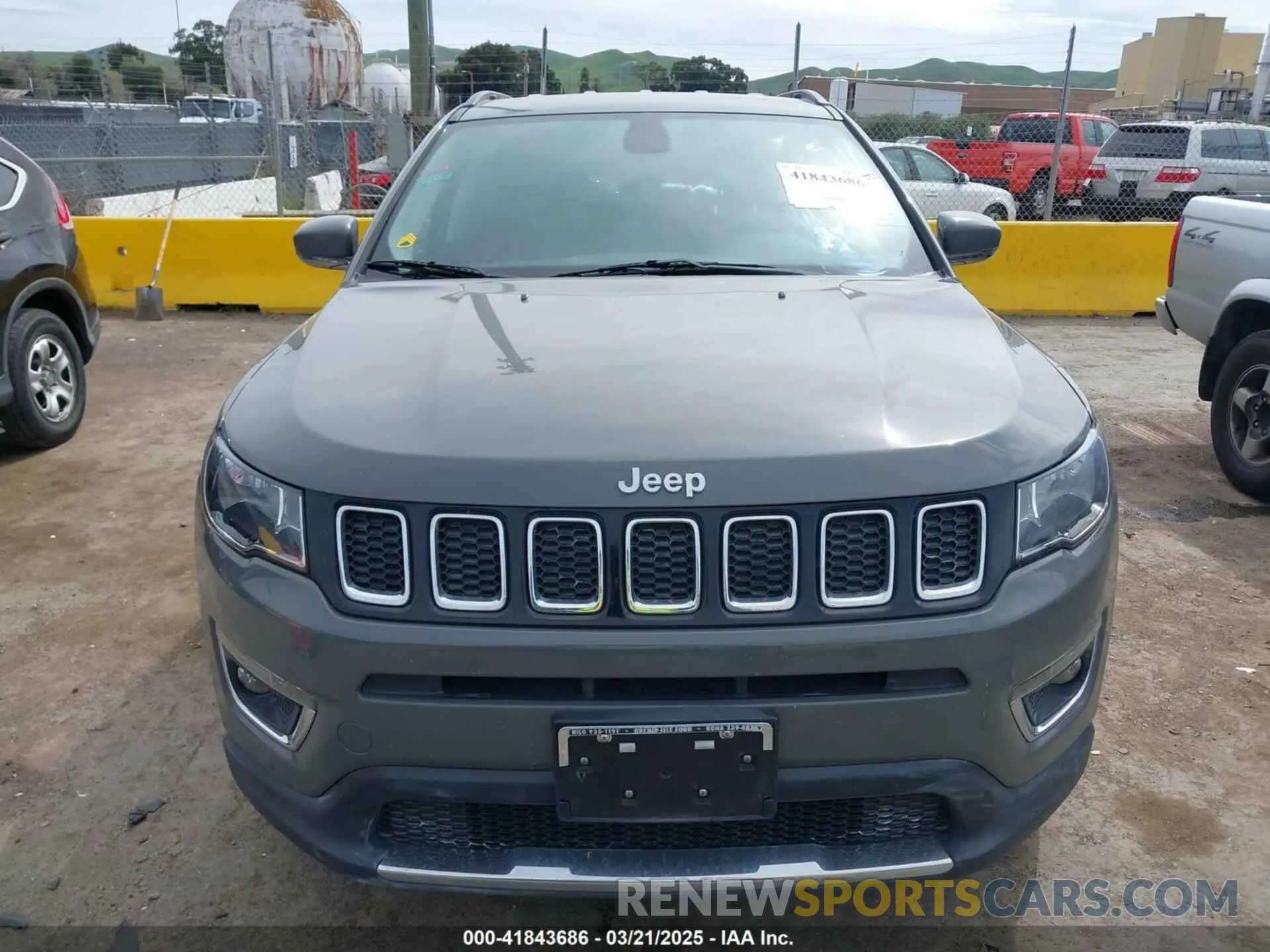 6 Photograph of a damaged car 3C4NJCCB8KT777811 JEEP COMPASS 2019