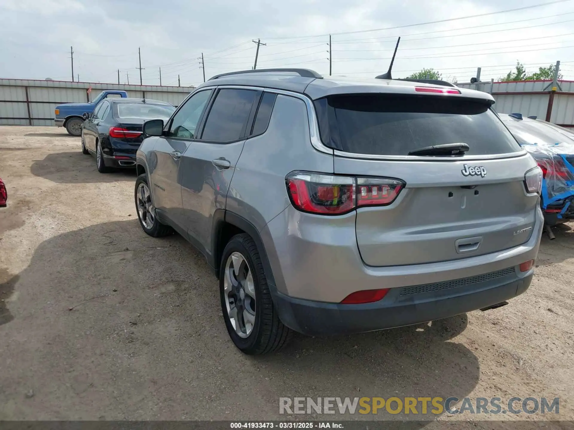 3 Photograph of a damaged car 3C4NJCCB9KT793631 JEEP COMPASS 2019