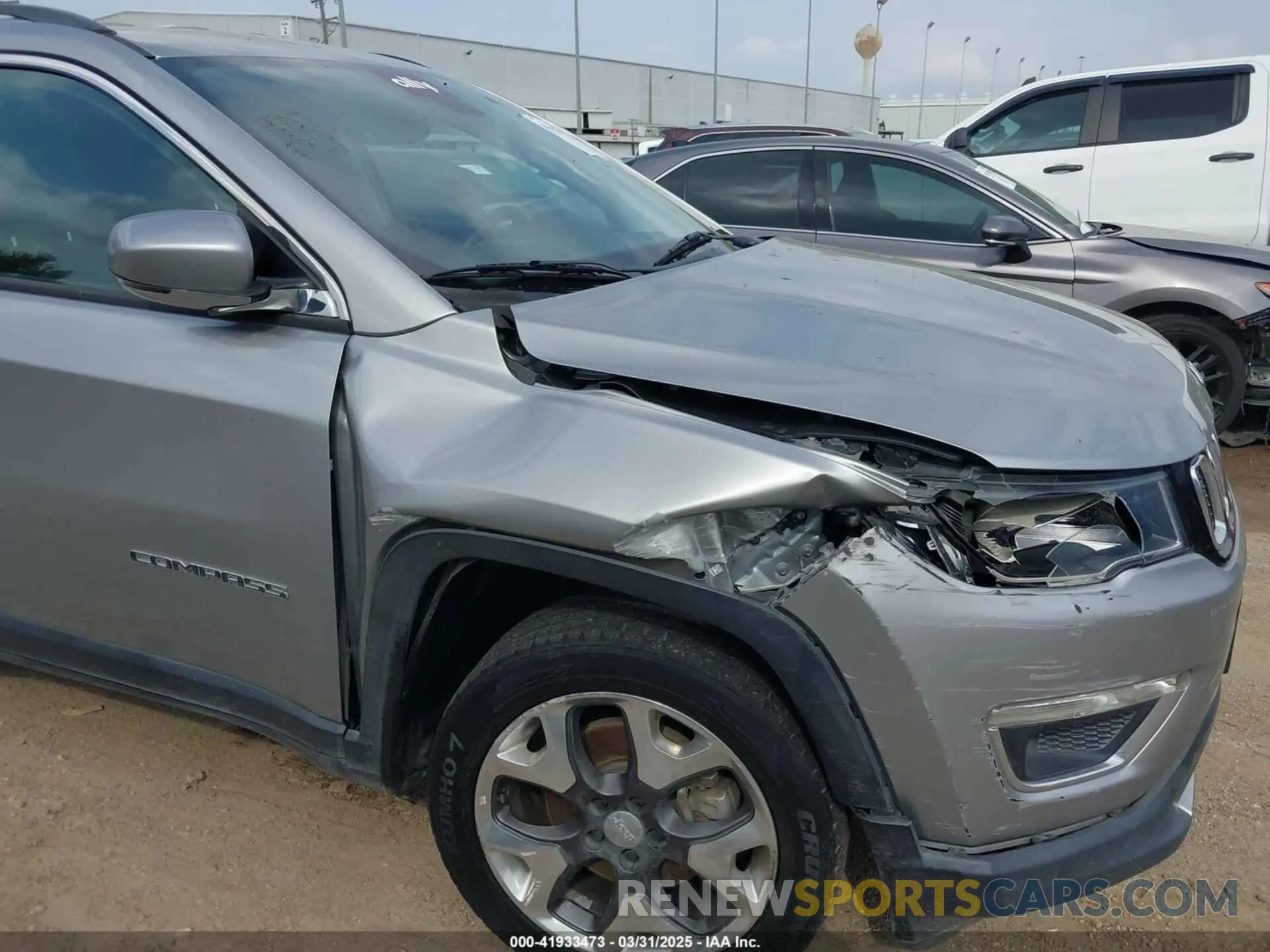 6 Photograph of a damaged car 3C4NJCCB9KT793631 JEEP COMPASS 2019