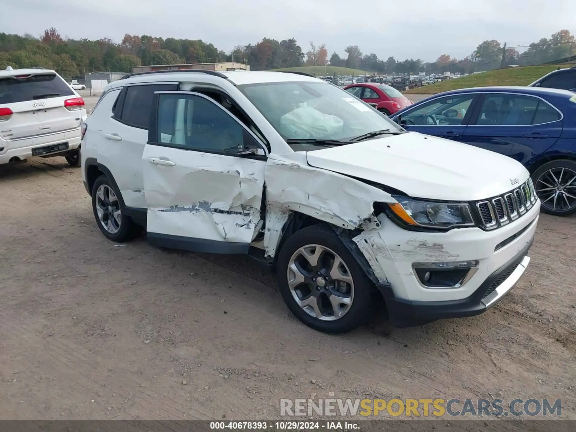 1 Photograph of a damaged car 3C4NJCCBXKT676236 JEEP COMPASS 2019
