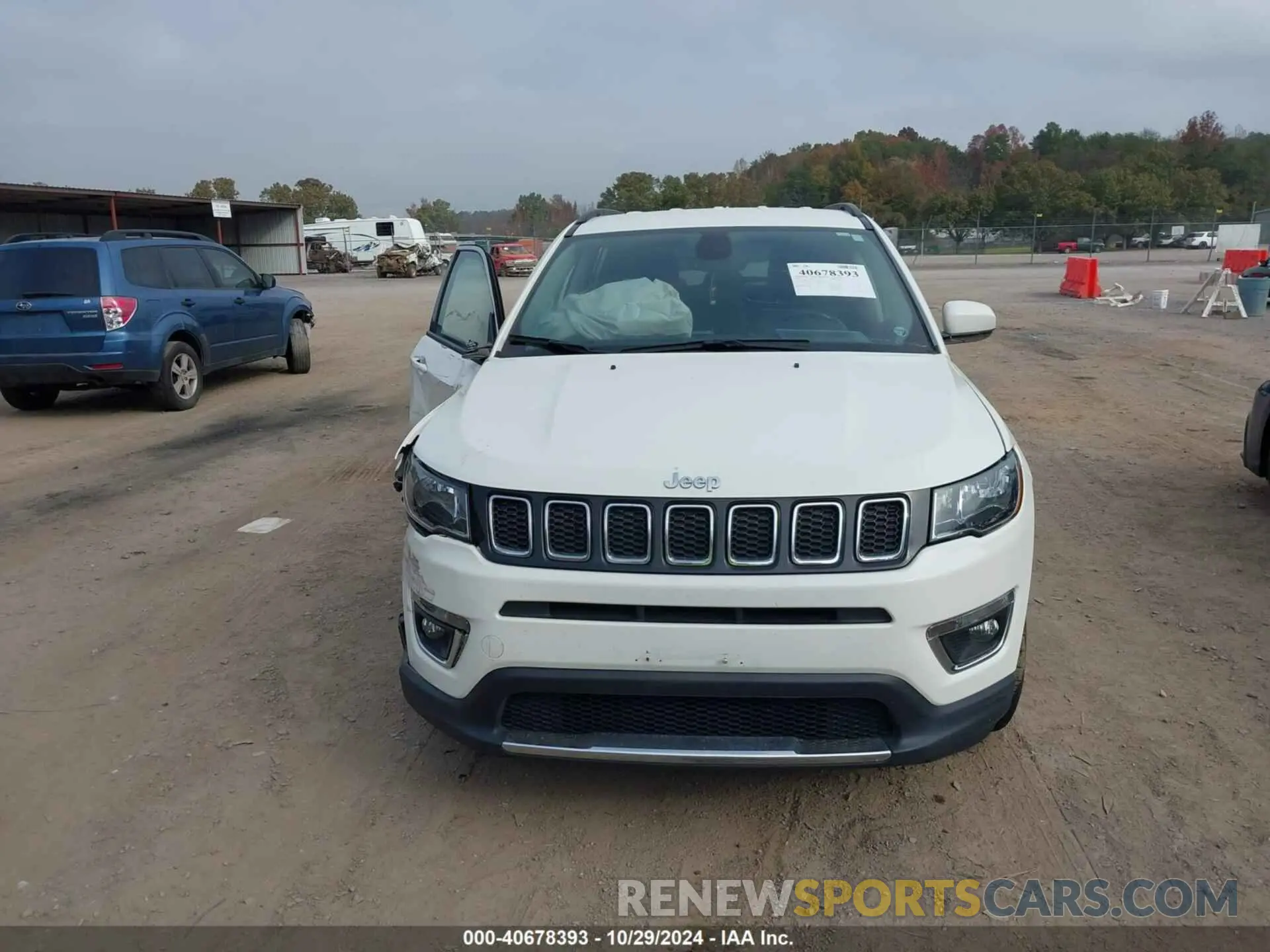 11 Photograph of a damaged car 3C4NJCCBXKT676236 JEEP COMPASS 2019