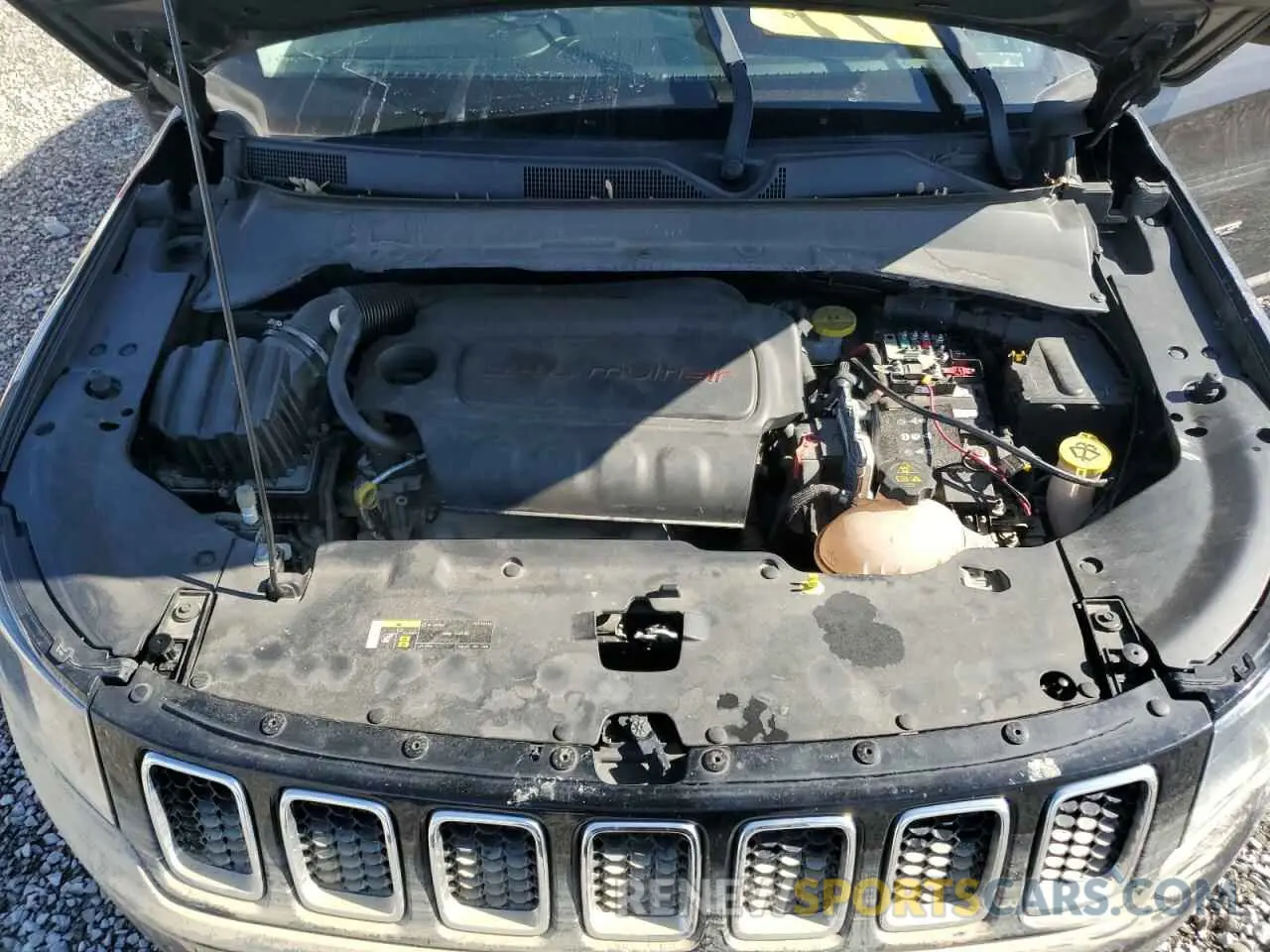 14 Photograph of a damaged car 3C4NJDAB2KT734946 JEEP COMPASS 2019