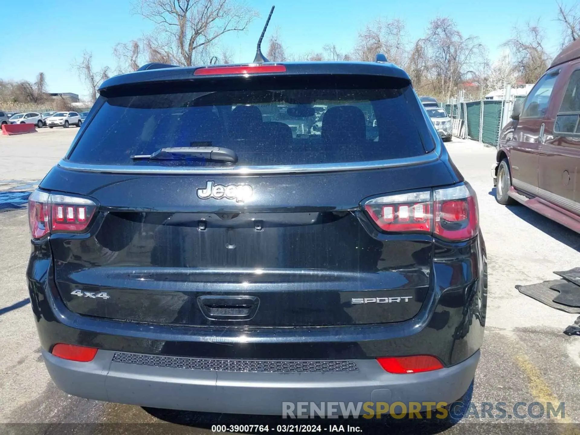 17 Photograph of a damaged car 3C4NJDAB4KT702998 JEEP COMPASS 2019