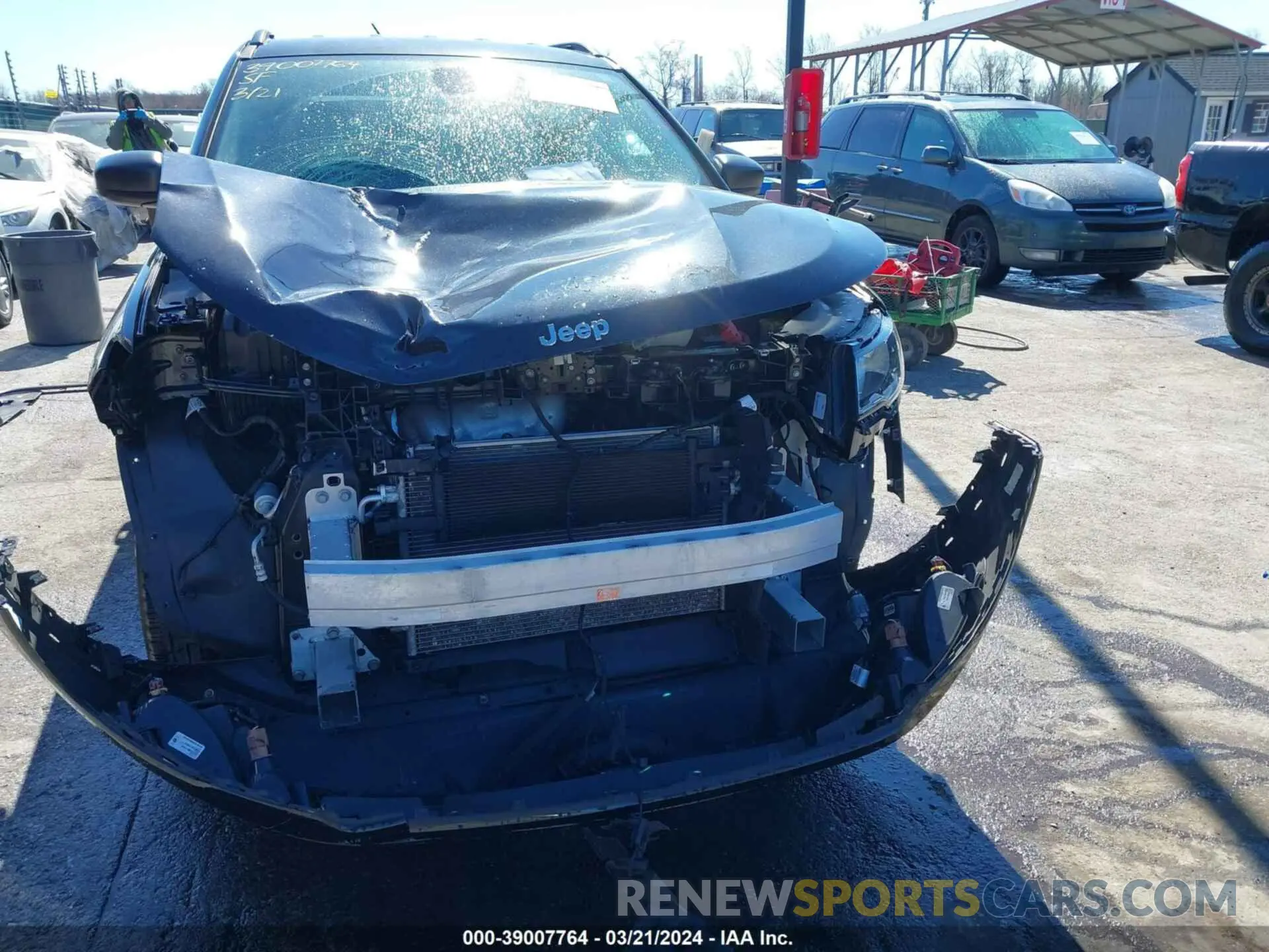 18 Photograph of a damaged car 3C4NJDAB4KT702998 JEEP COMPASS 2019