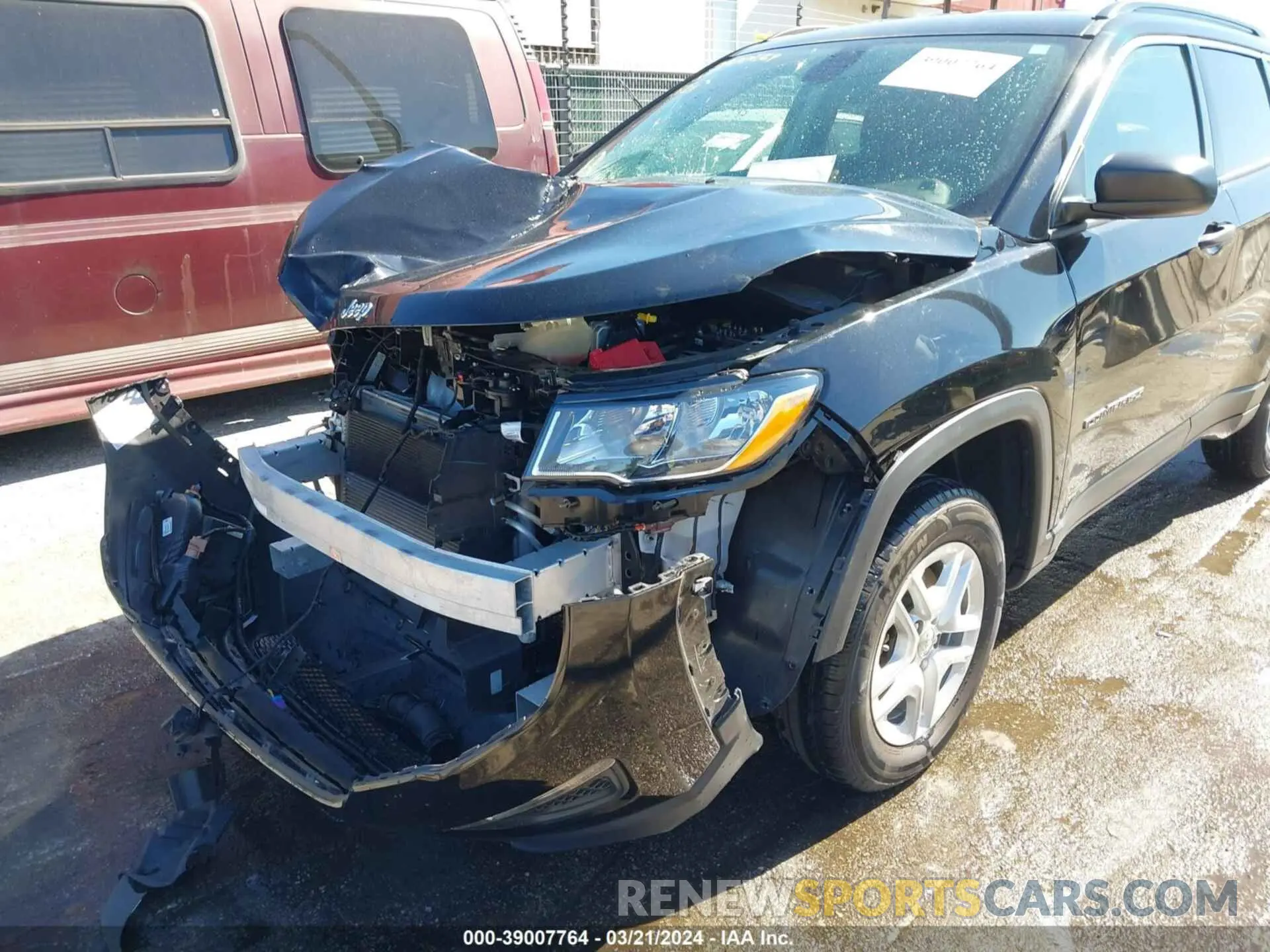 6 Photograph of a damaged car 3C4NJDAB4KT702998 JEEP COMPASS 2019