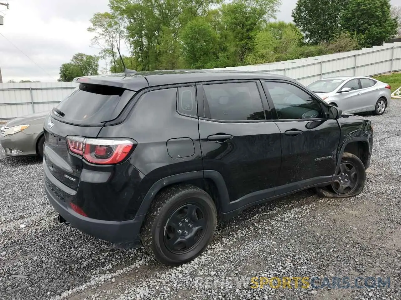 3 Photograph of a damaged car 3C4NJDAB4KT803099 JEEP COMPASS 2019
