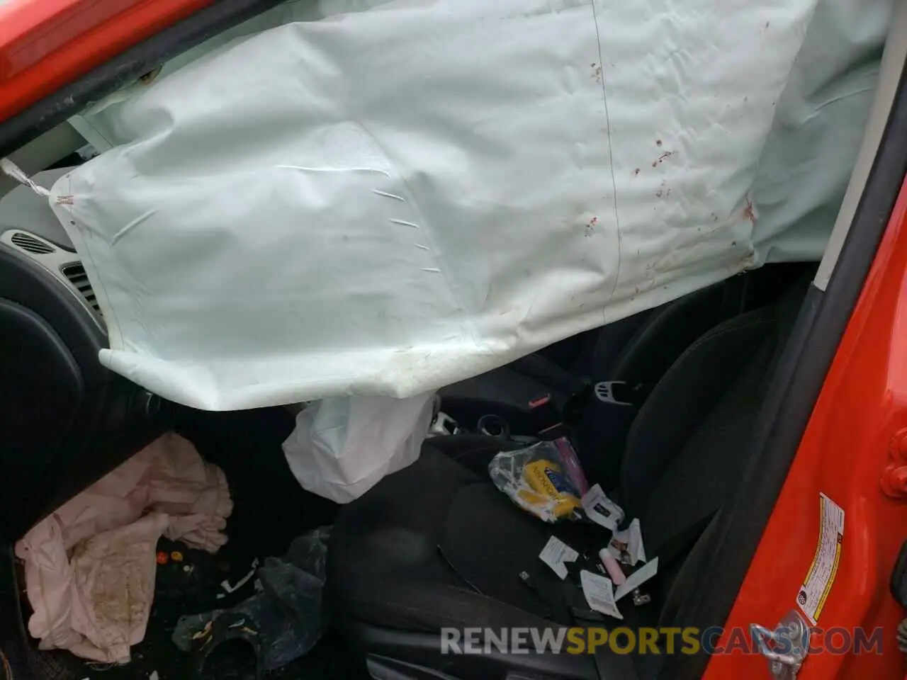 7 Photograph of a damaged car 3C4NJDAB5KT630628 JEEP COMPASS 2019