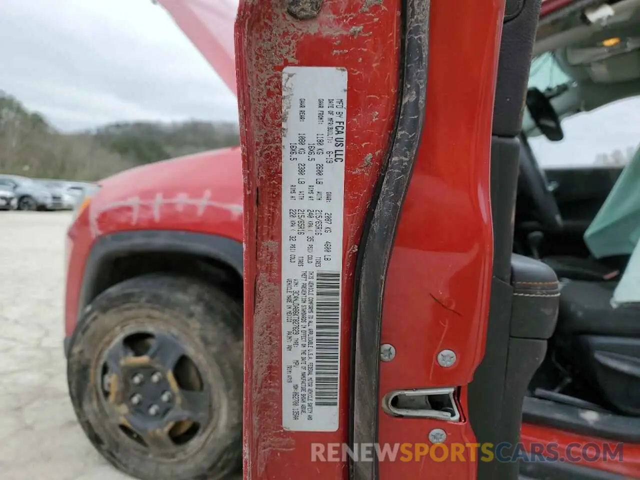 14 Photograph of a damaged car 3C4NJDAB6KT827629 JEEP COMPASS 2019