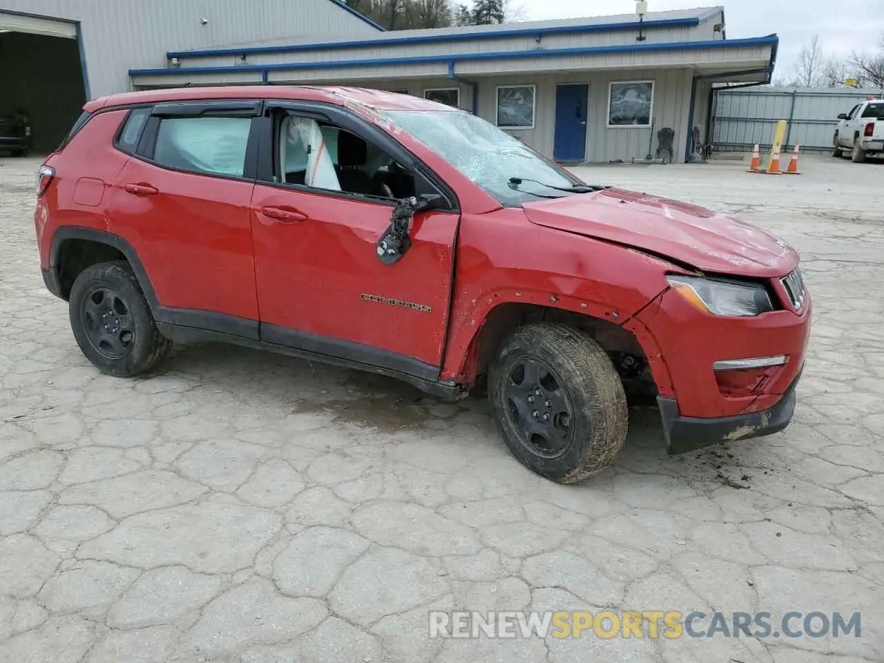 4 Photograph of a damaged car 3C4NJDAB6KT827629 JEEP COMPASS 2019