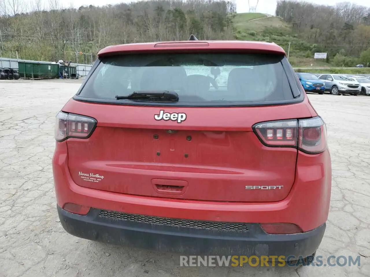 6 Photograph of a damaged car 3C4NJDAB6KT827629 JEEP COMPASS 2019