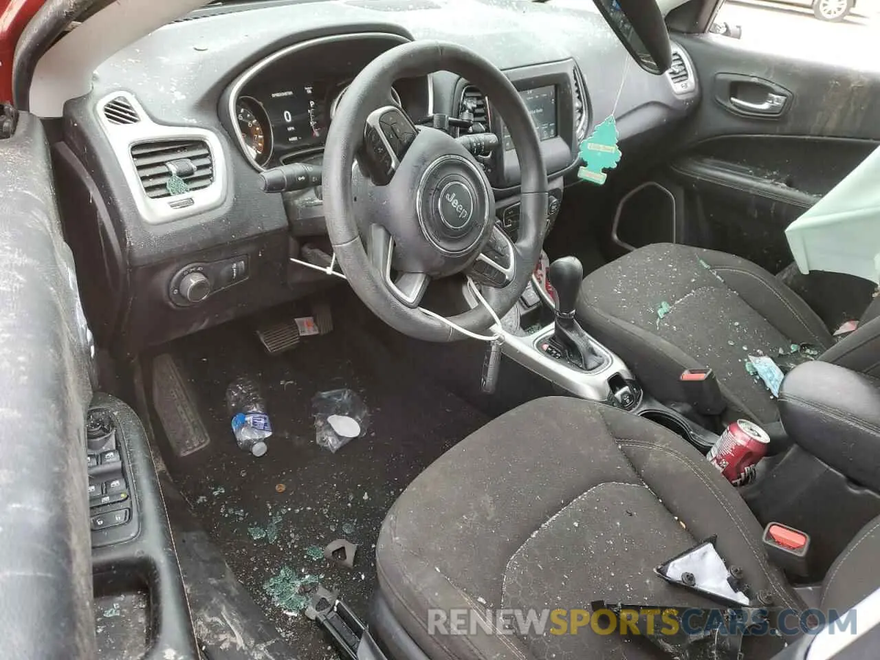 8 Photograph of a damaged car 3C4NJDAB6KT827629 JEEP COMPASS 2019