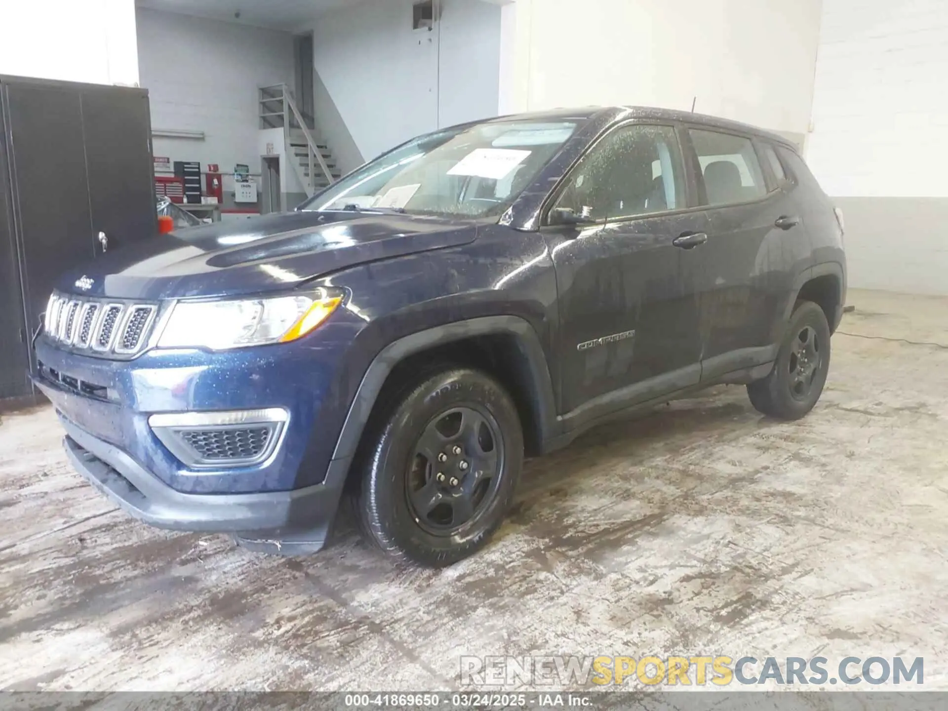 2 Photograph of a damaged car 3C4NJDAB8KT638920 JEEP COMPASS 2019