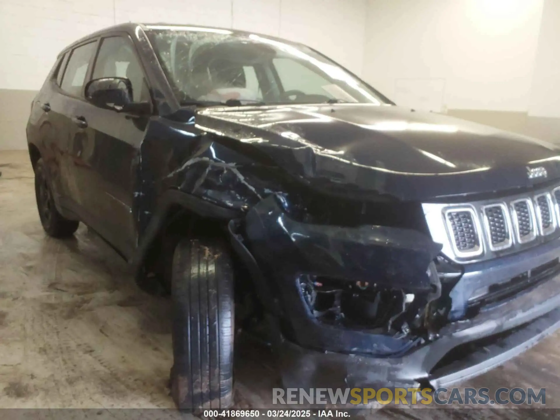 6 Photograph of a damaged car 3C4NJDAB8KT638920 JEEP COMPASS 2019
