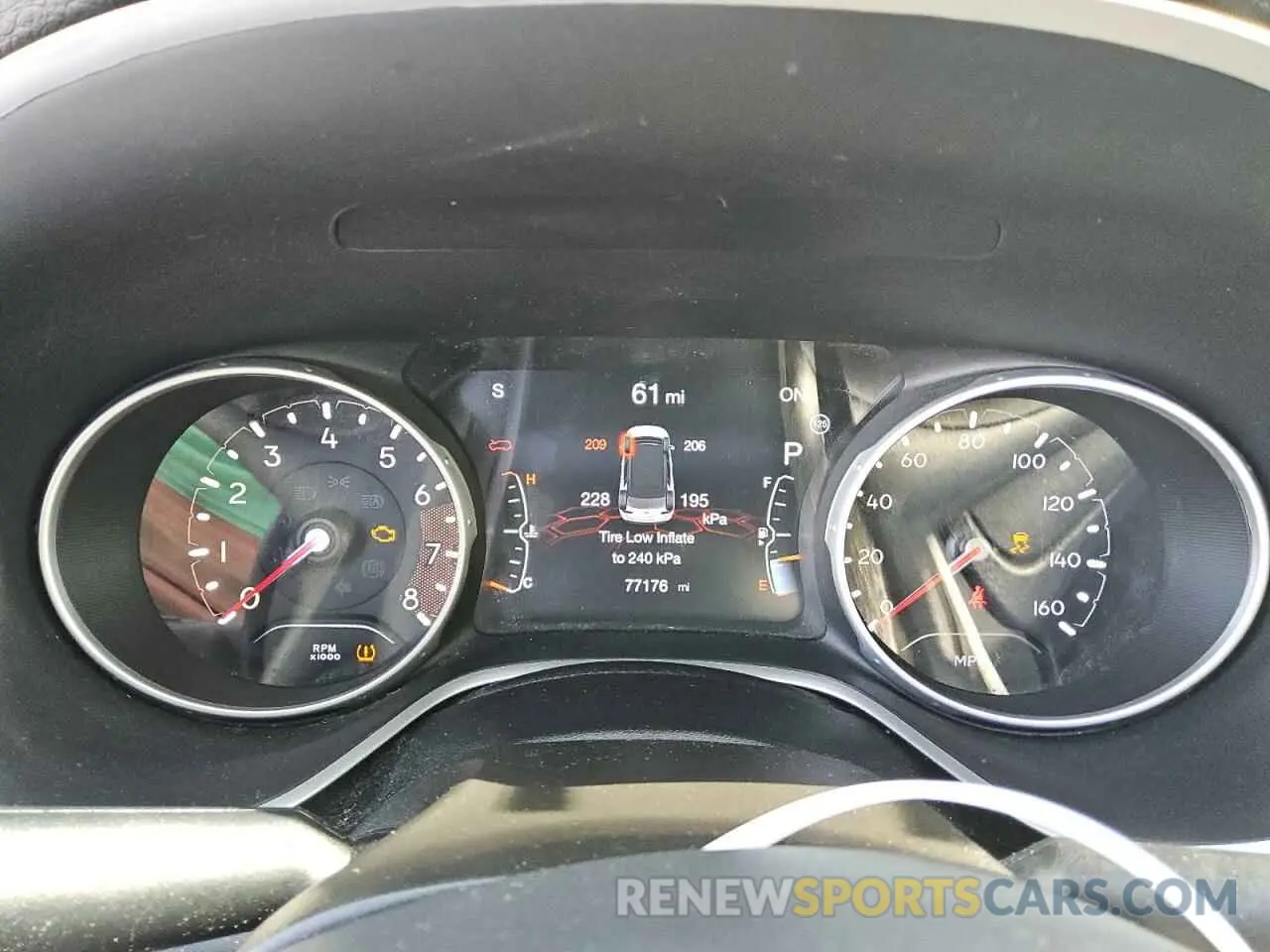 9 Photograph of a damaged car 3C4NJDAB8KT752755 JEEP COMPASS 2019