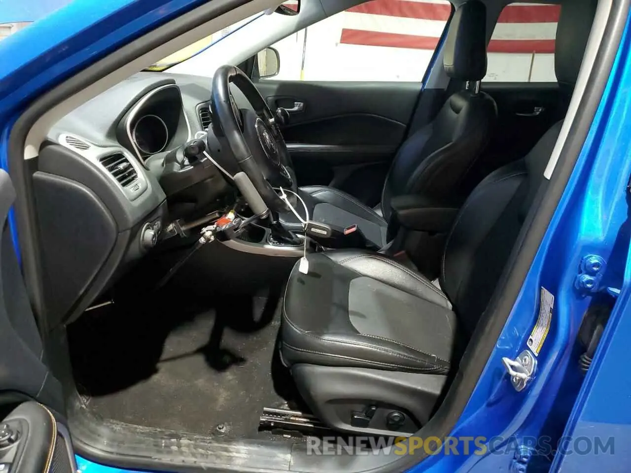 7 Photograph of a damaged car 3C4NJDBB0KT594099 JEEP COMPASS 2019