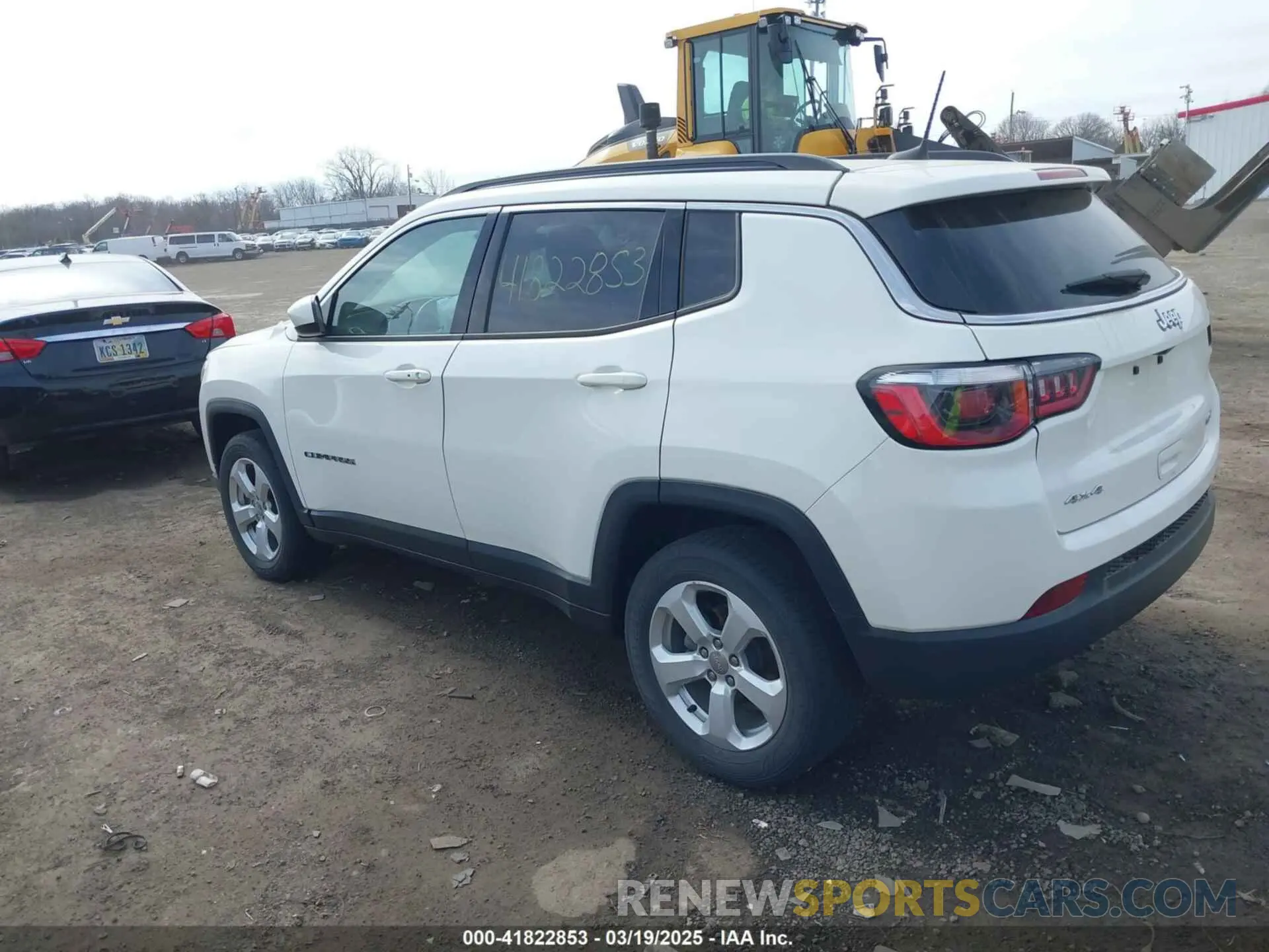 13 Photograph of a damaged car 3C4NJDBB0KT597603 JEEP COMPASS 2019