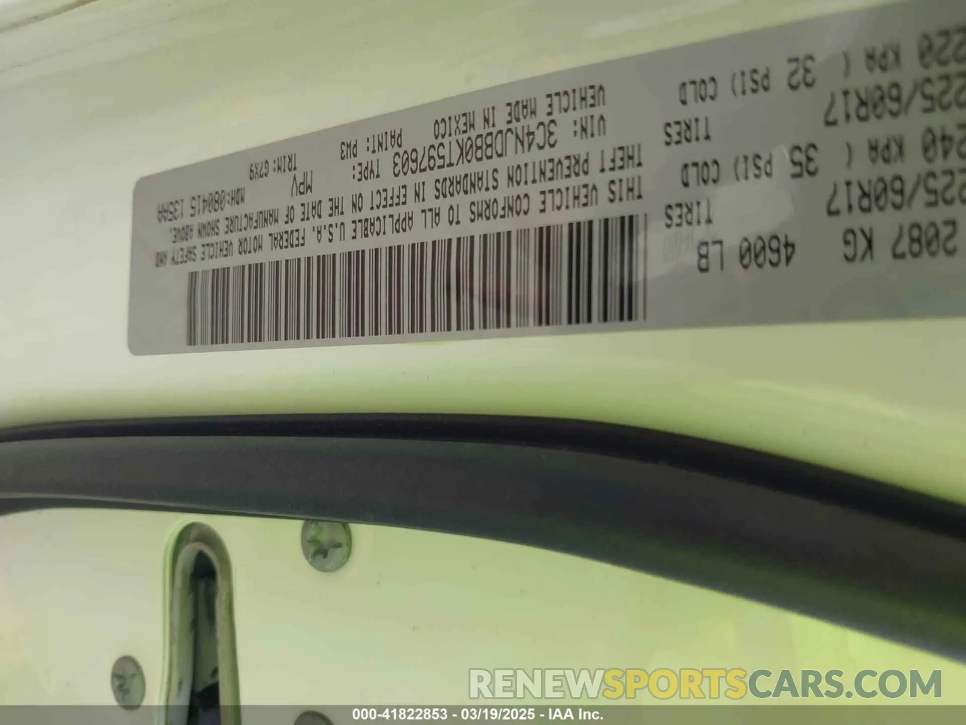 9 Photograph of a damaged car 3C4NJDBB0KT597603 JEEP COMPASS 2019