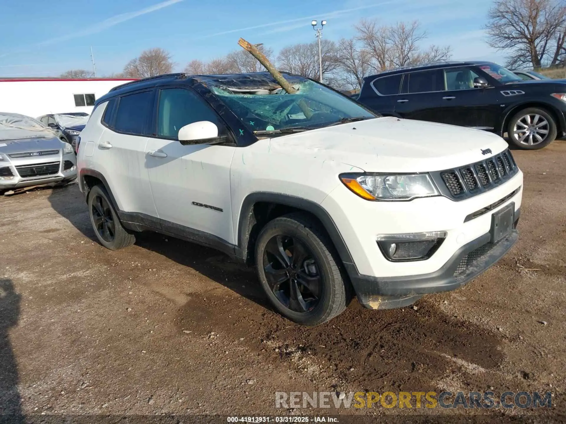 1 Photograph of a damaged car 3C4NJDBB0KT629952 JEEP COMPASS 2019