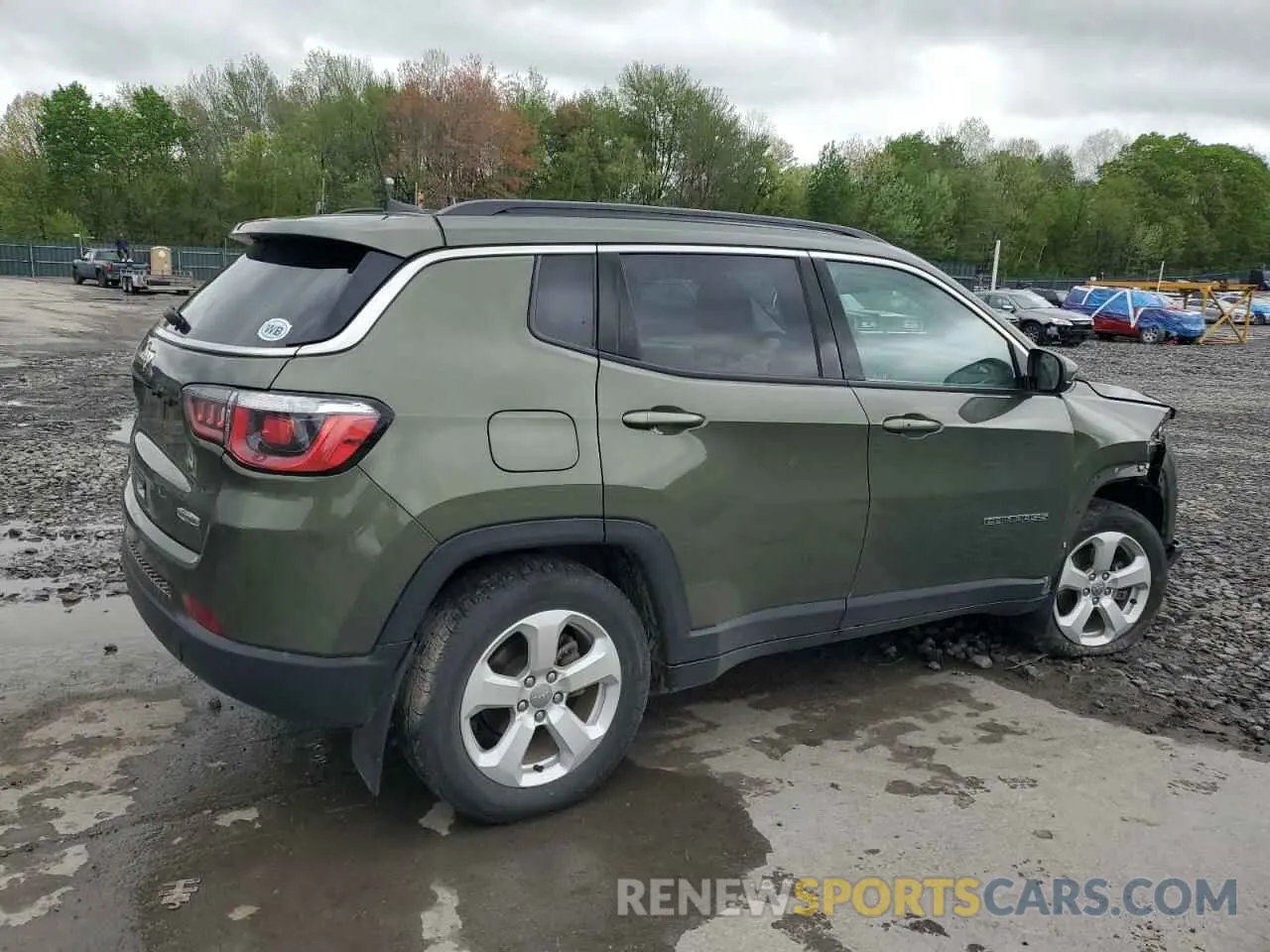 3 Photograph of a damaged car 3C4NJDBB0KT704536 JEEP COMPASS 2019