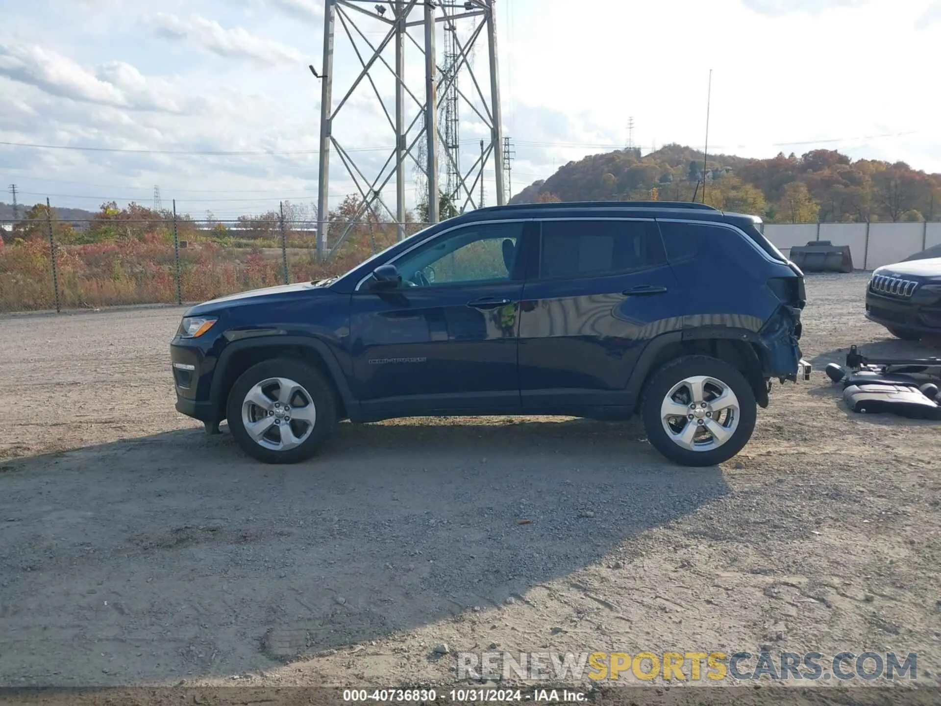 15 Photograph of a damaged car 3C4NJDBB0KT818133 JEEP COMPASS 2019