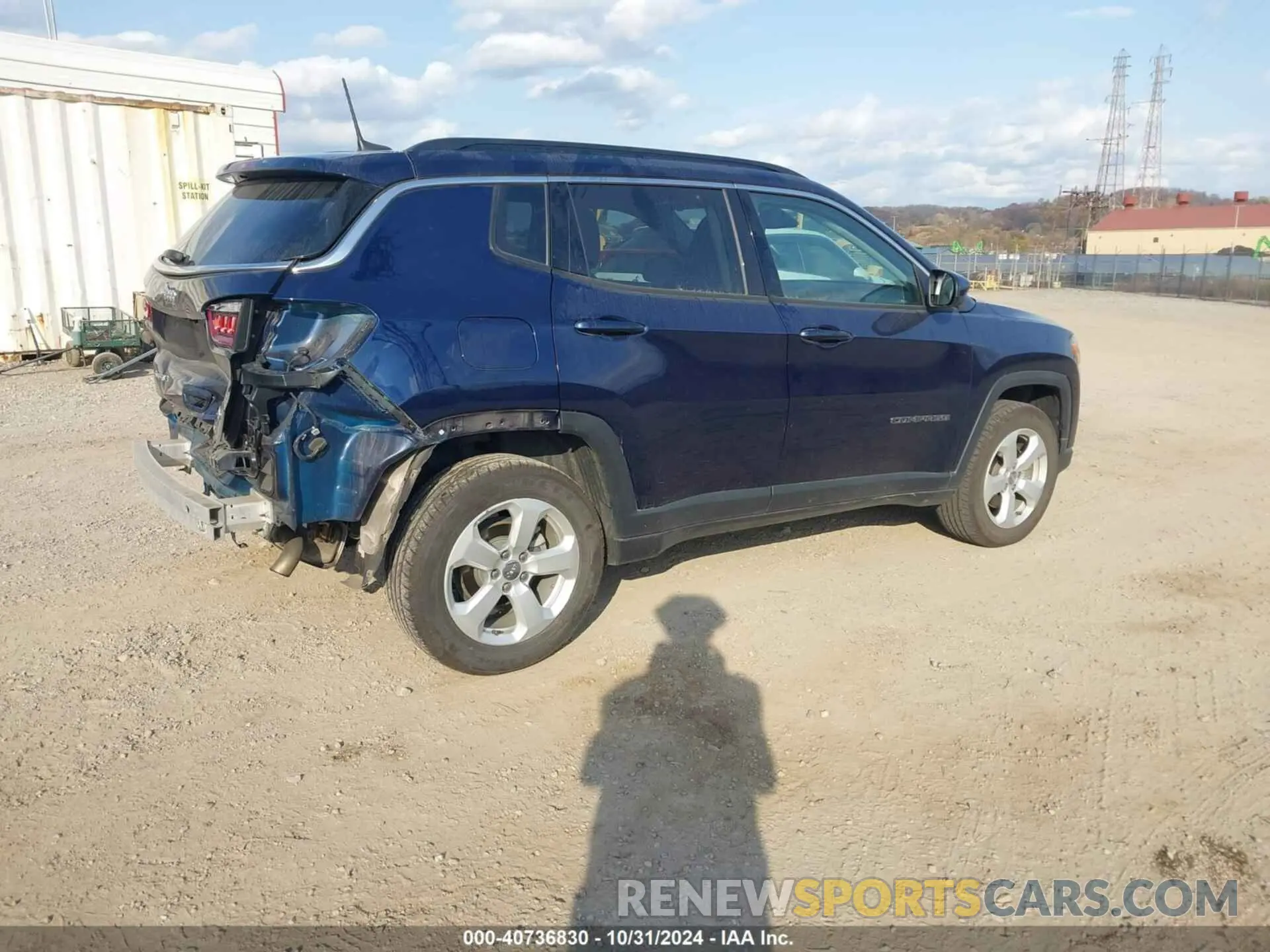 4 Photograph of a damaged car 3C4NJDBB0KT818133 JEEP COMPASS 2019
