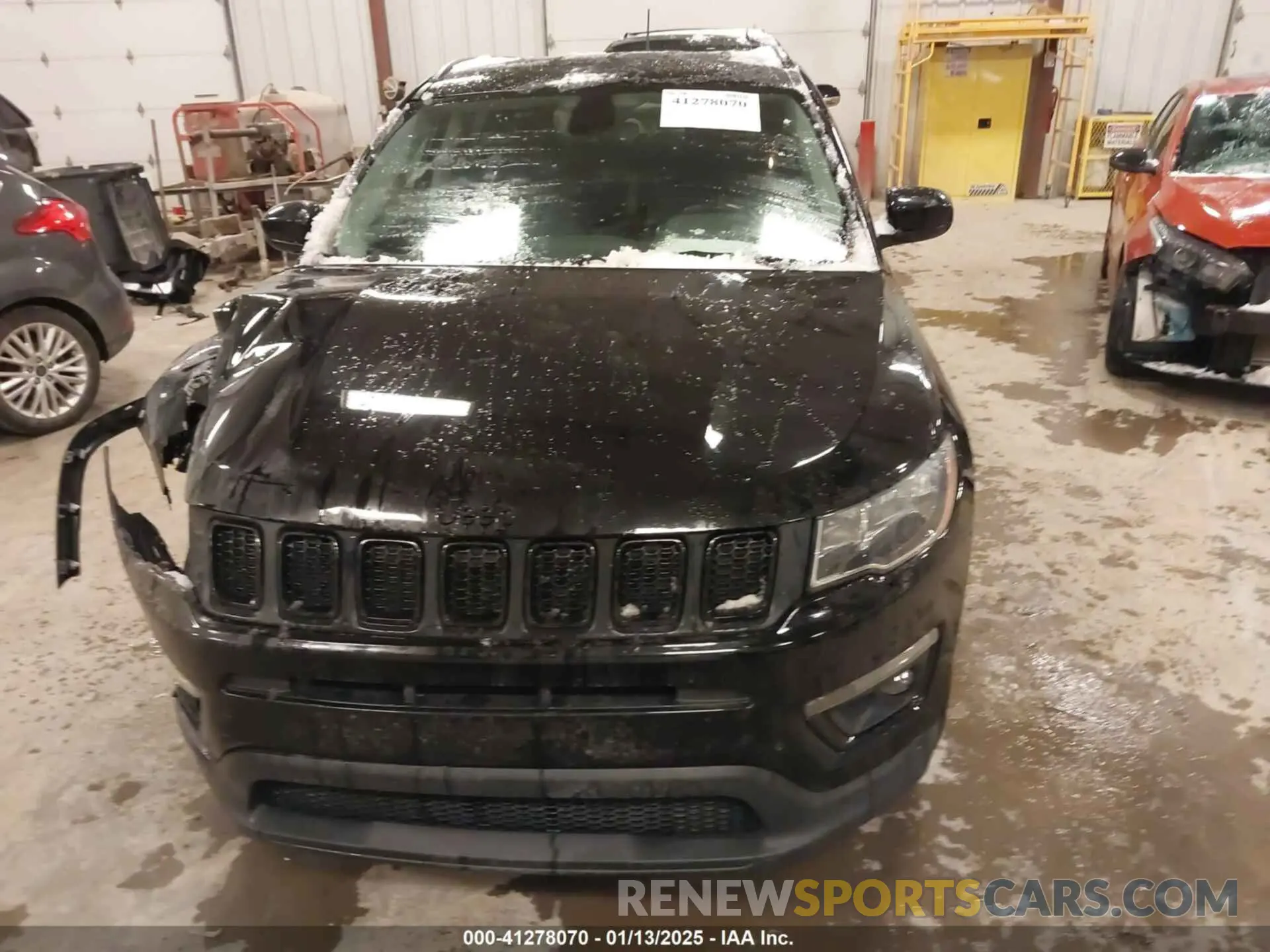 12 Photograph of a damaged car 3C4NJDBB0KT838995 JEEP COMPASS 2019