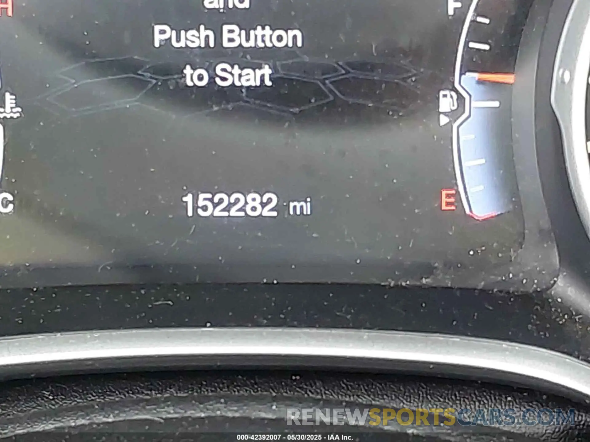 15 Photograph of a damaged car 3C4NJDBB0KT850712 JEEP COMPASS 2019