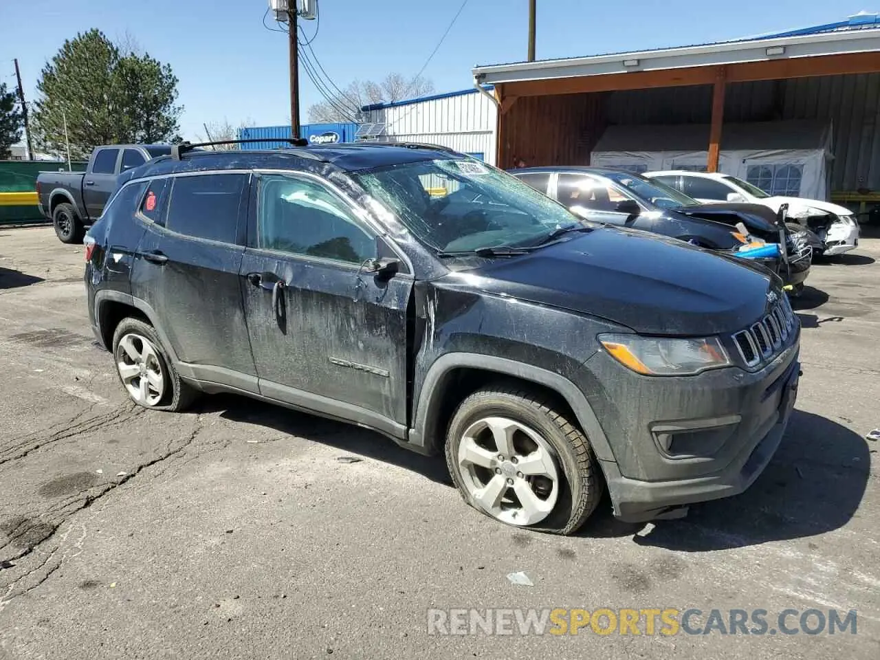 4 Photograph of a damaged car 3C4NJDBB1KT593950 JEEP COMPASS 2019