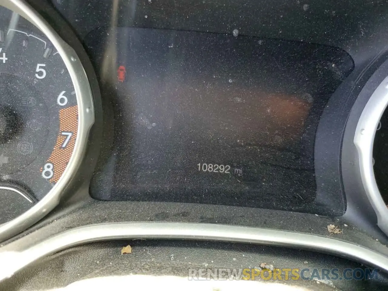 9 Photograph of a damaged car 3C4NJDBB1KT593950 JEEP COMPASS 2019