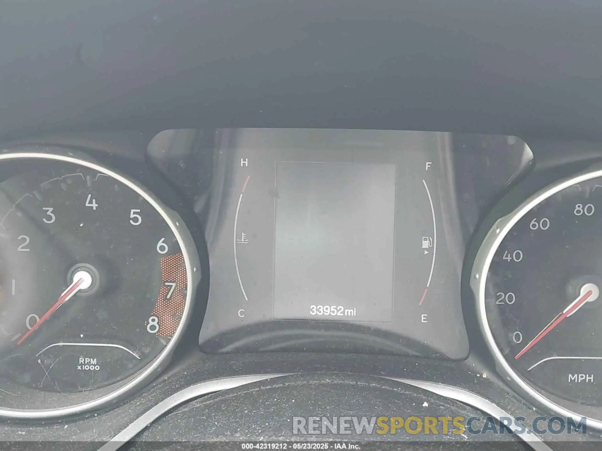 7 Photograph of a damaged car 3C4NJDBB1KT648171 JEEP COMPASS 2019
