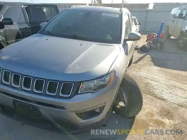 11 Photograph of a damaged car 3C4NJDBB1KT675127 JEEP COMPASS 2019