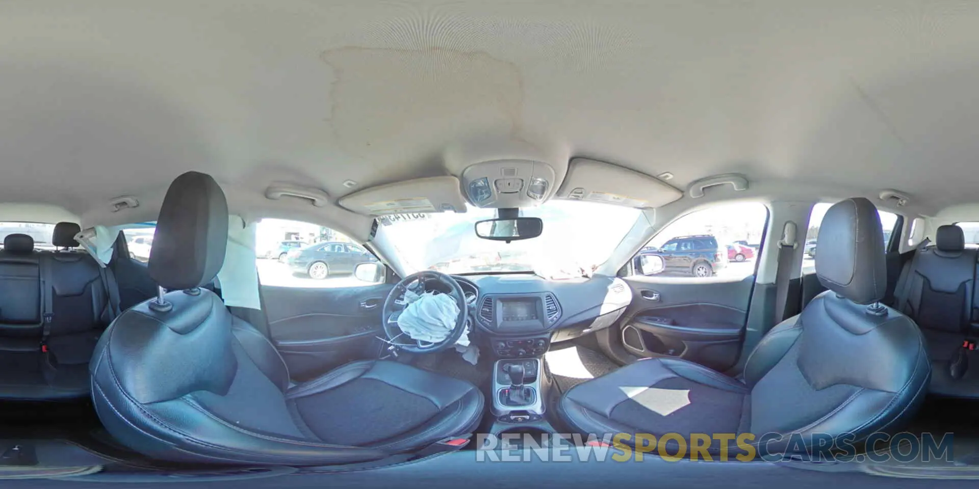 15 Photograph of a damaged car 3C4NJDBB1KT678948 JEEP COMPASS 2019