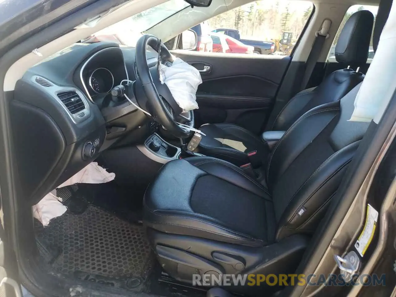7 Photograph of a damaged car 3C4NJDBB1KT678948 JEEP COMPASS 2019