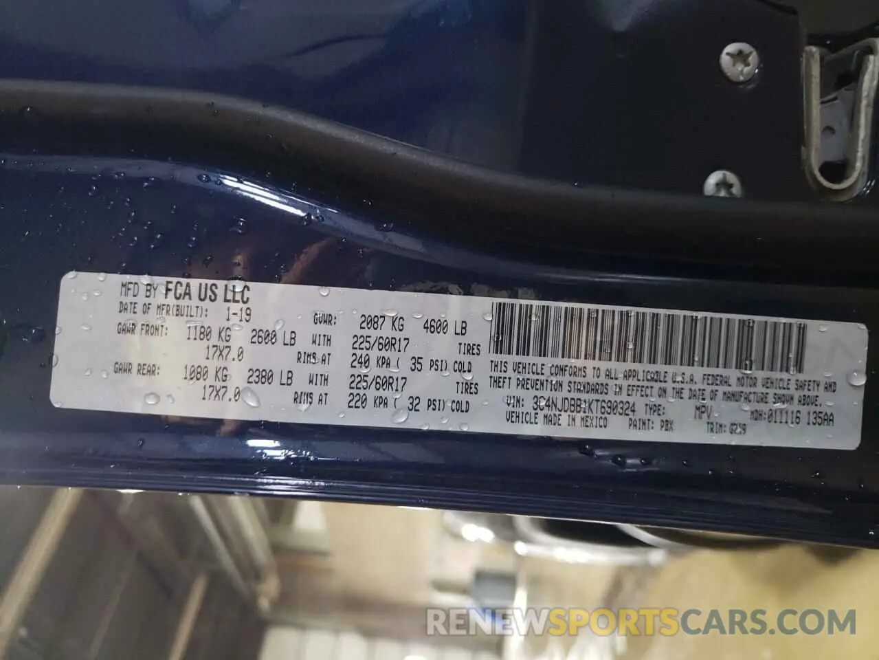 13 Photograph of a damaged car 3C4NJDBB1KT690324 JEEP COMPASS 2019