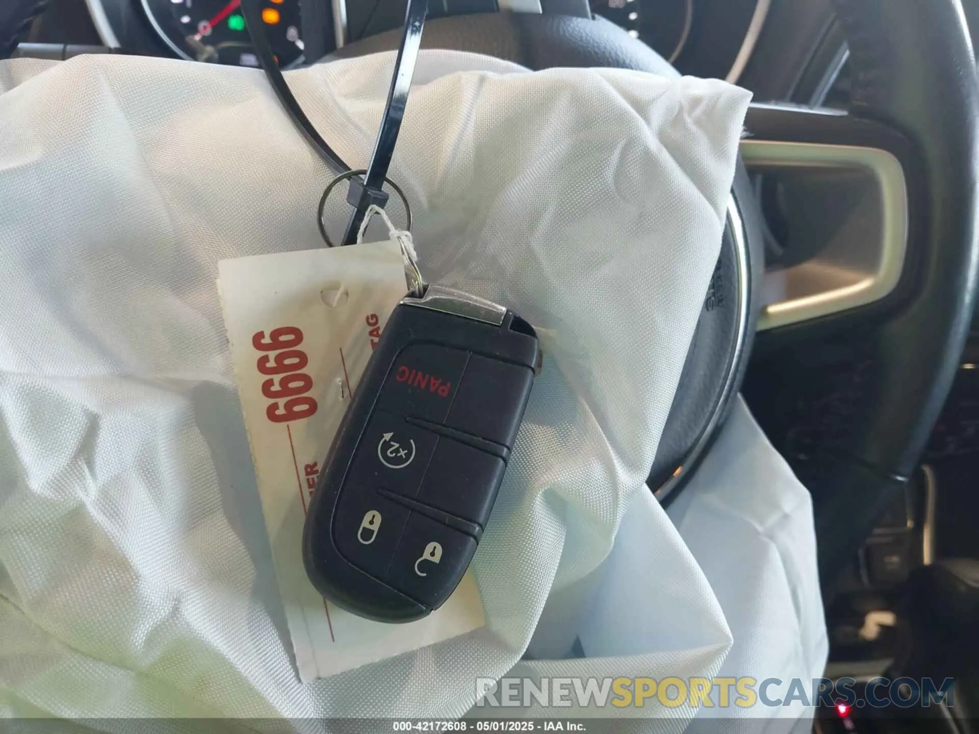 11 Photograph of a damaged car 3C4NJDBB1KT813958 JEEP COMPASS 2019