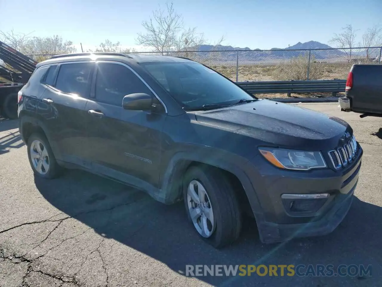 4 Photograph of a damaged car 3C4NJDBB1KT817864 JEEP COMPASS 2019