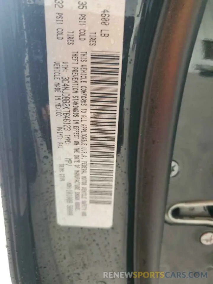 14 Photograph of a damaged car 3C4NJDBB2KT646123 JEEP COMPASS 2019