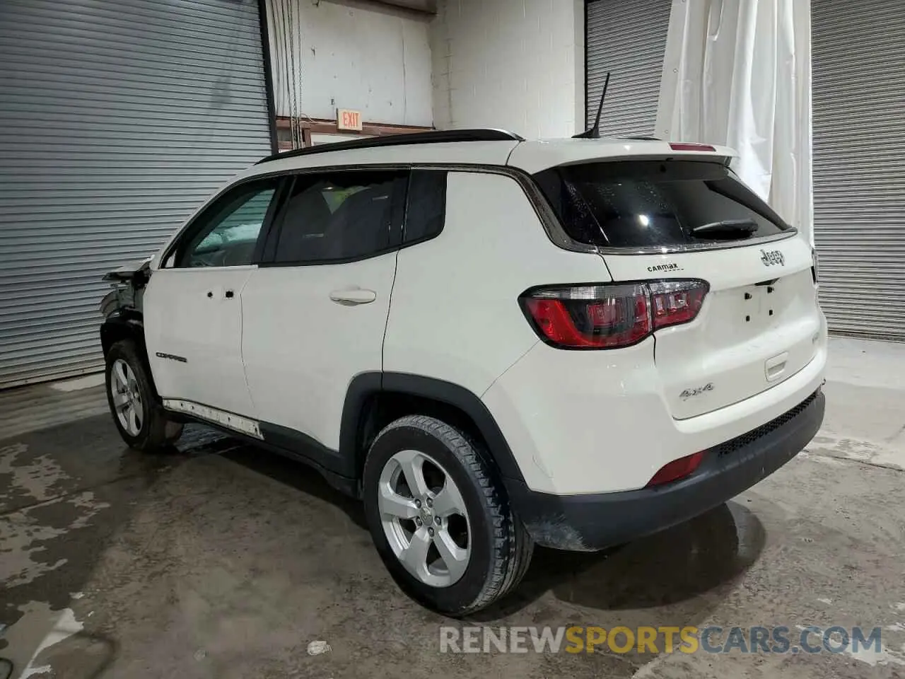 2 Photograph of a damaged car 3C4NJDBB2KT674794 JEEP COMPASS 2019