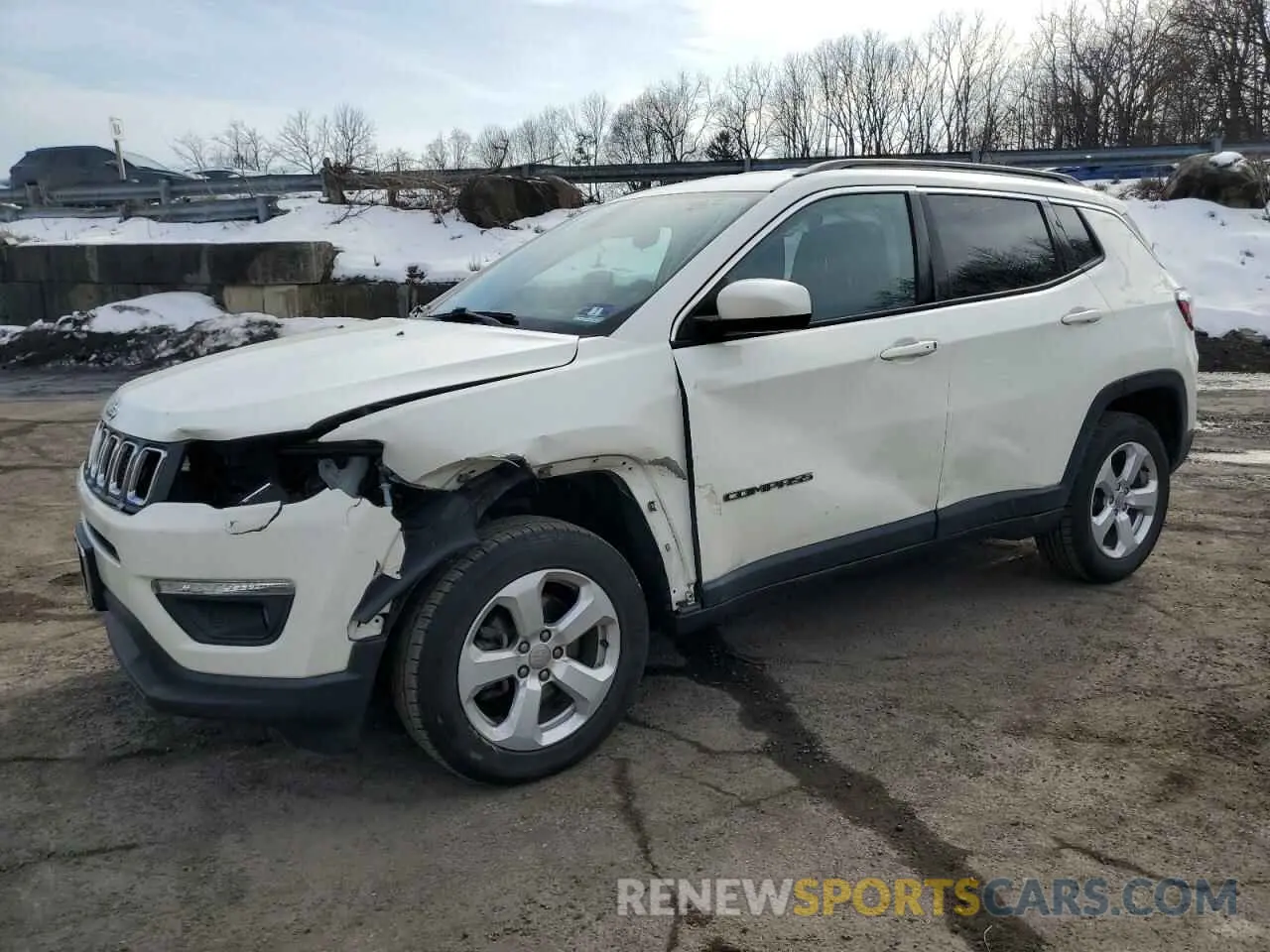 1 Photograph of a damaged car 3C4NJDBB2KT678506 JEEP COMPASS 2019