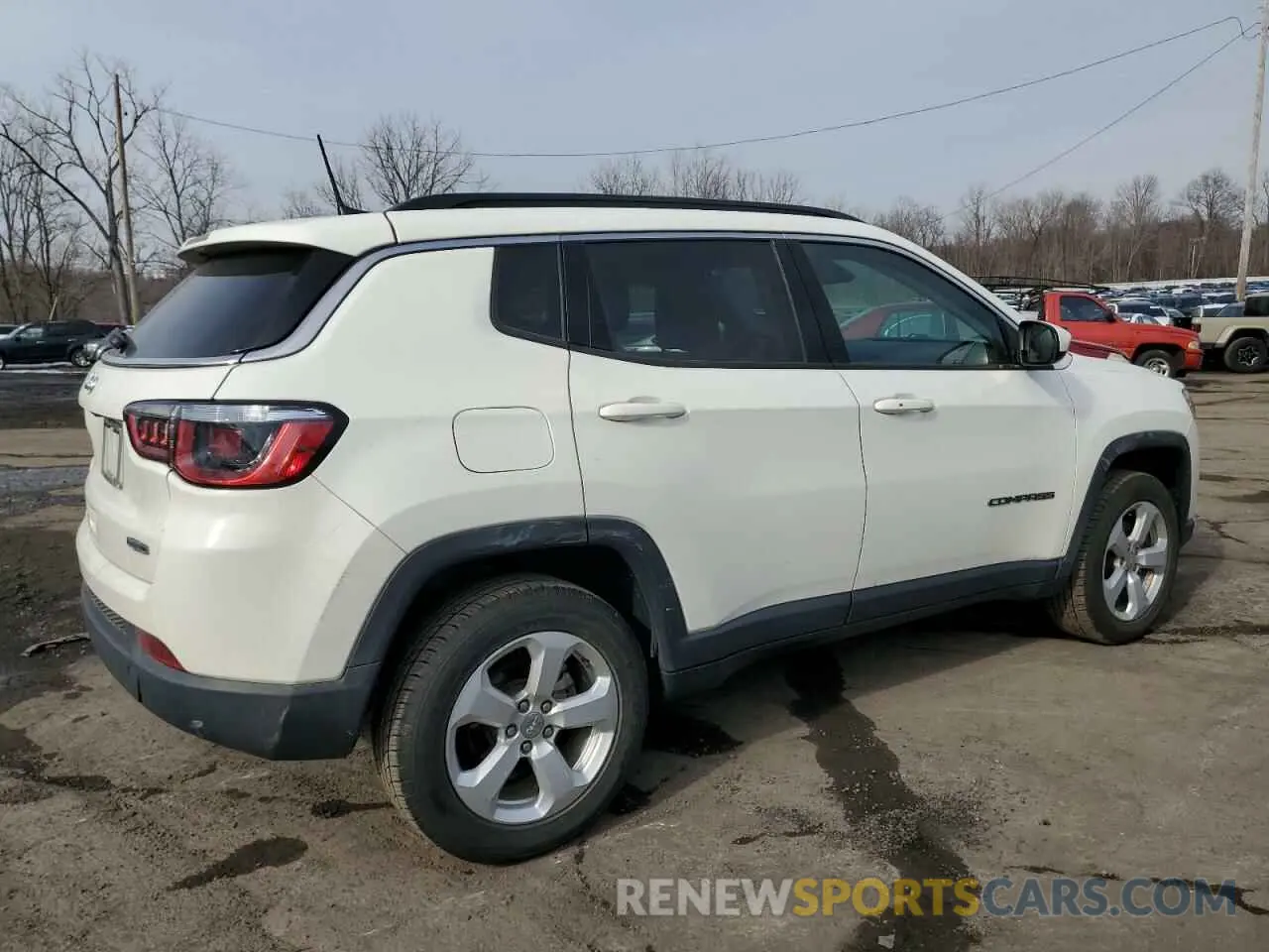 3 Photograph of a damaged car 3C4NJDBB2KT678506 JEEP COMPASS 2019