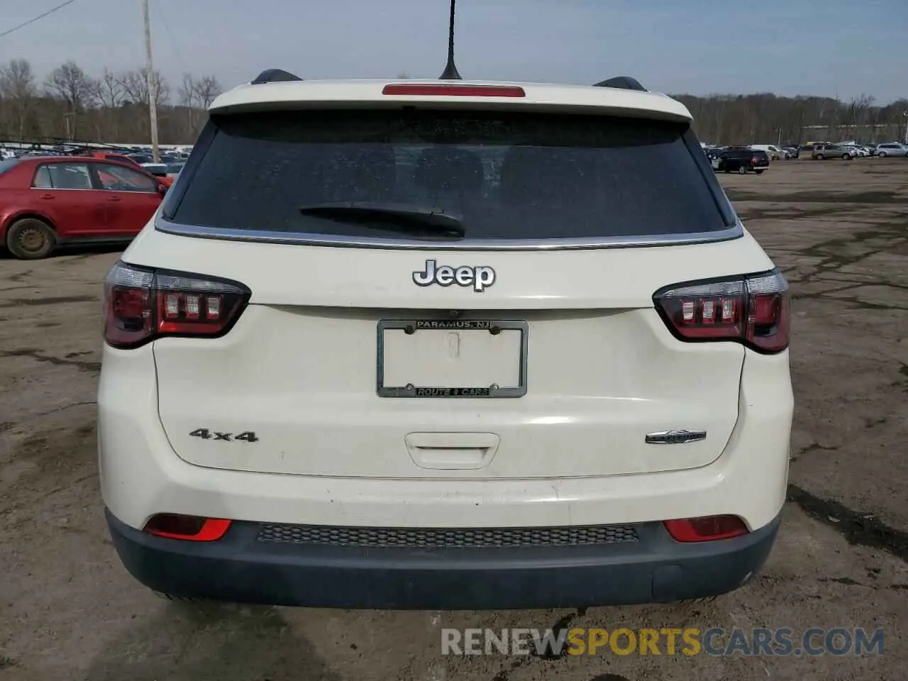 6 Photograph of a damaged car 3C4NJDBB2KT678506 JEEP COMPASS 2019