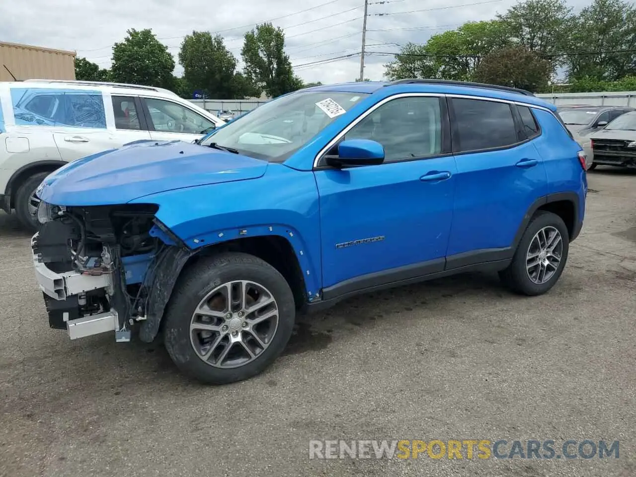 1 Photograph of a damaged car 3C4NJDBB2KT697024 JEEP COMPASS 2019