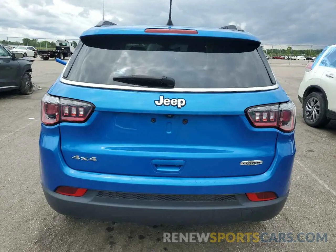 6 Photograph of a damaged car 3C4NJDBB2KT697024 JEEP COMPASS 2019